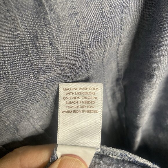 J Jill Chambray Tunic Top Womens L Blue Cotton Button Up Roll Tab Sleeves - Picture 4 of 9